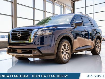 Used 2023 Nissan Pathfinder SL