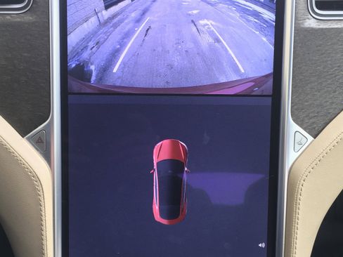 Used 2014 Tesla Model S P85 RWD image 12