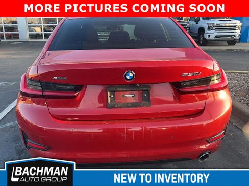 Used 2022 BMW 330i xDrive 330i xDrive image 6