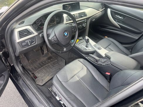 Used 2016 BMW 320i xDrive Sedan image 8