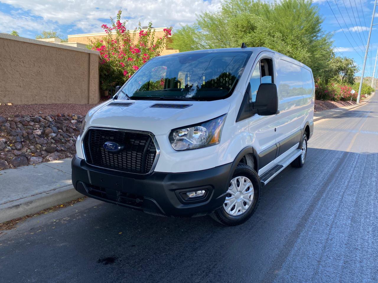 Used 2025 Ford Transit 250 Low Roof w/ Exterior Upgrade Package RWD image 49