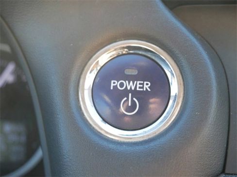 Used 2013 Lexus CT 200h image 26