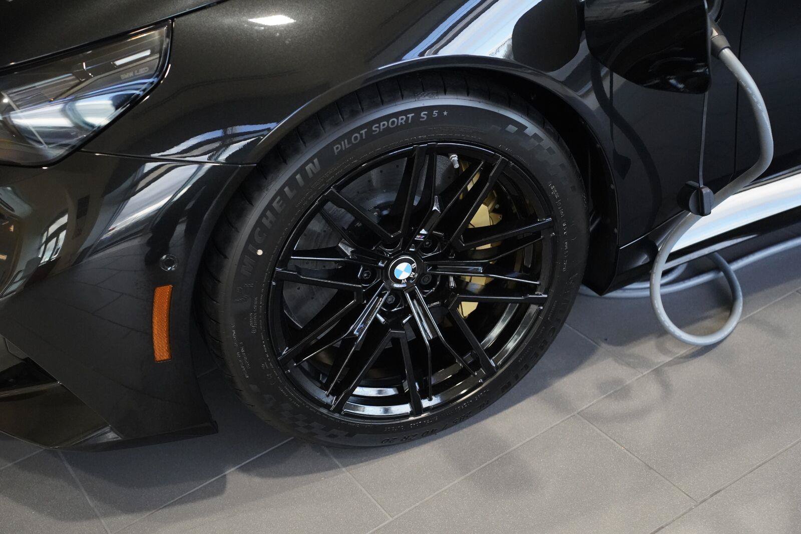 New 2027 BMW M5 Touring AWD/4WD image 6