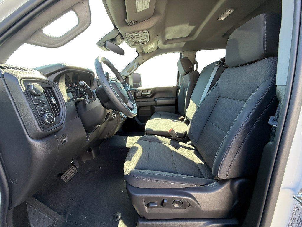 New 2026 Chevrolet Silverado 2500 Custom w/ Custom Convenience Package AWD/4WD image 9