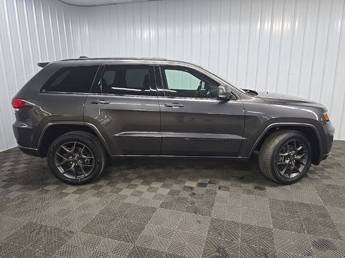 Used 2021 Jeep Grand Cherokee Limited w/ Quick Order Package 28K 80th AWD/4WD image 2