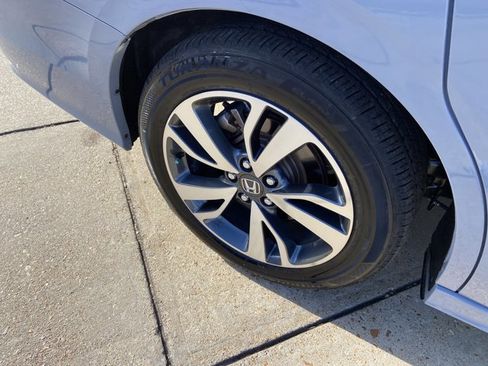 Used 2023 Honda Odyssey Touring image 30