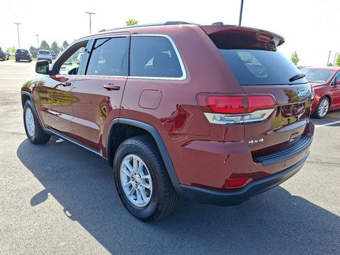 Used 2020 Jeep Grand Cherokee Laredo AWD/4WD image 5
