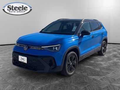 New 2025 Volkswagen Taos SE
