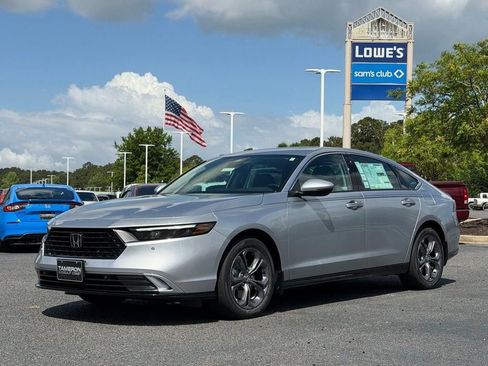 New 2026 Honda Accord EX-L image 6