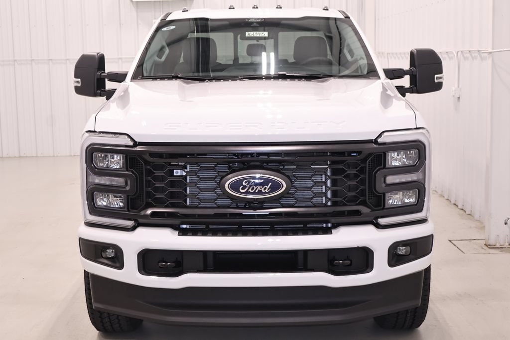 New 2026 Ford F350 XL w/ STX Appearance Package AWD/4WD image 4