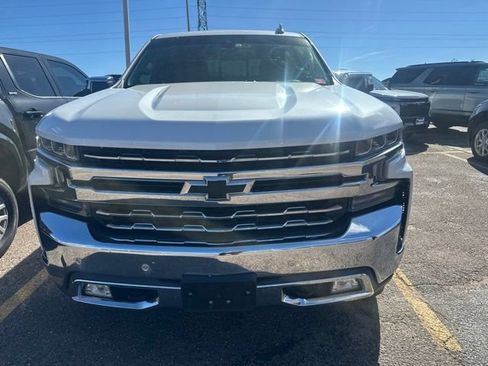 Used 2019 Chevrolet Silverado 1500 LTZ w/ LTZ Premium Package AWD/4WD image 2