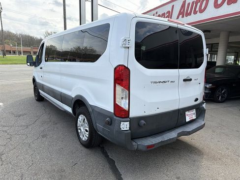 Used 2017 Ford Transit 350 XLT image 8