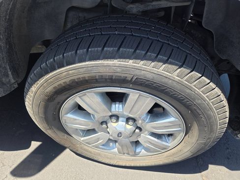 Used 2010 Ford F150 XLT RWD image 2