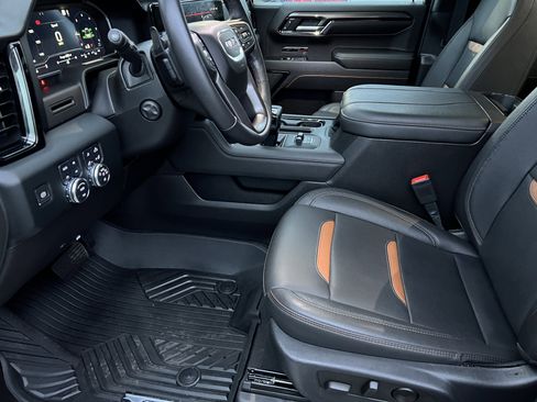 Used 2023 GMC Sierra 1500 AT4 w/ AT4 Premium Package image 14