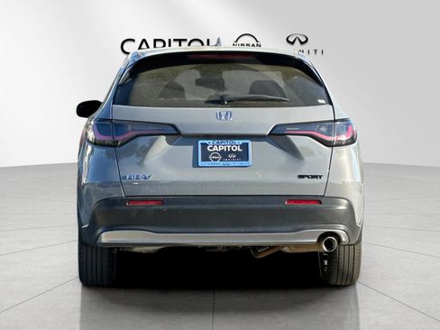 Used 2025 Honda HR-V Sport image 4