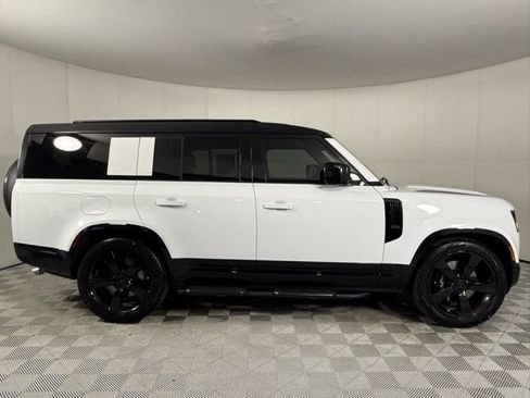 New 2026 Land Rover Defender 130 V8 AWD/4WD image 4