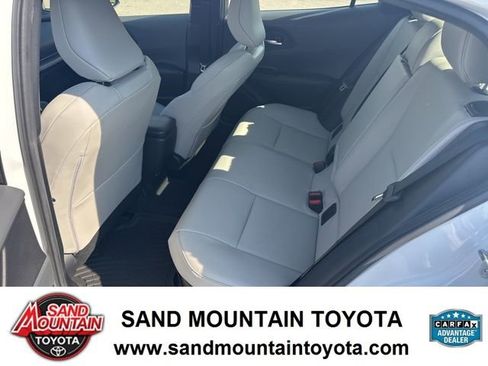 Used 2023 Toyota Prius XLE FWD image 14