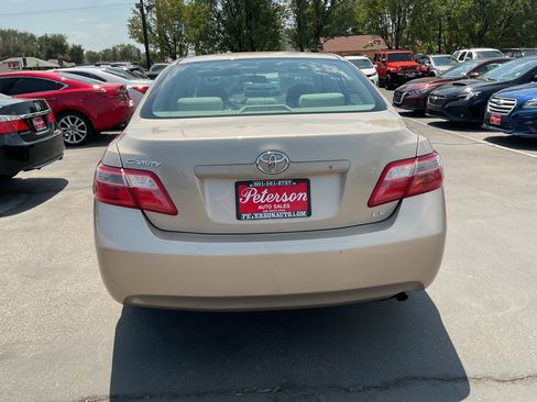 Used 2007 Toyota Camry CE FWD image 8