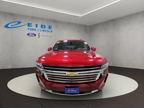 Used 2021 Chevrolet Tahoe High Country w/ Premium Package AWD/4WD image 6