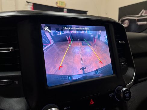 Used 2019 RAM 1500 Big Horn RWD image 33