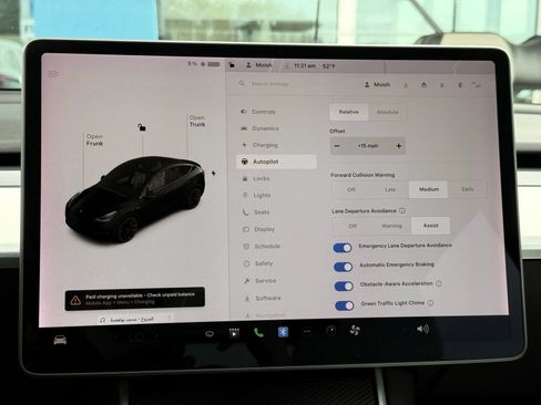 Used 2020 Tesla Model Y Long Range image 41