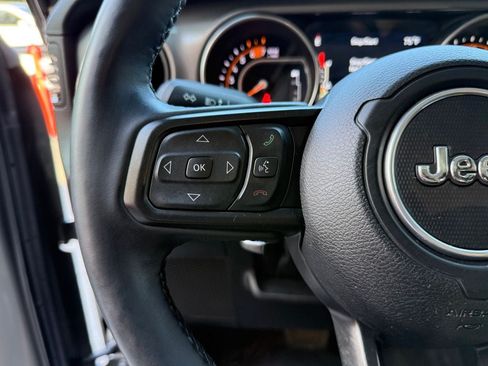 Used 2022 Jeep Wrangler Sport AWD/4WD image 24