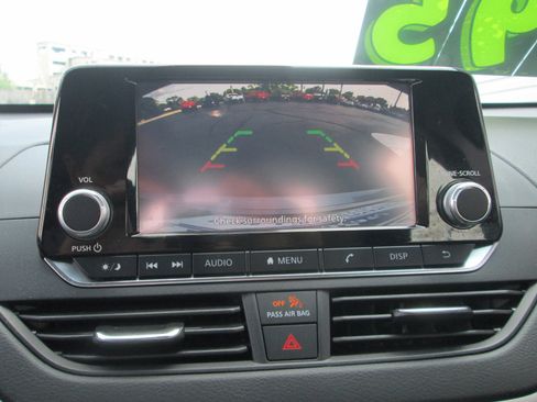 Used 2021 Nissan Altima 2.5 S image 14