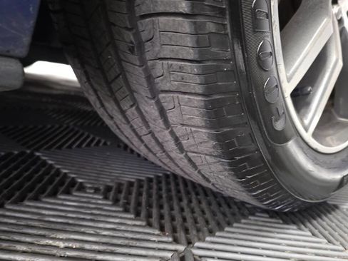 Used 2016 Ford Mustang GT image 29