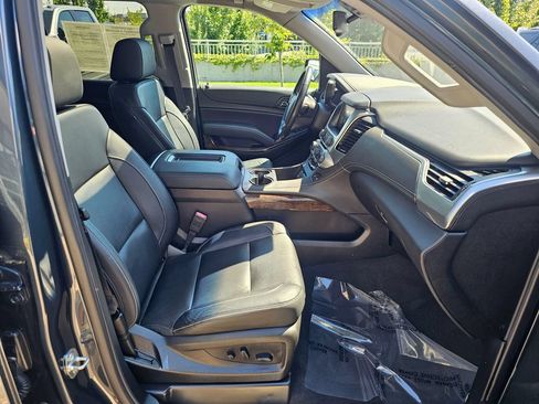 Used 2019 Chevrolet Tahoe LT AWD/4WD image 11