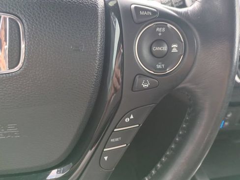 Used 2017 Honda Pilot Elite image 32