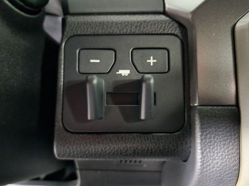 New 2025 Toyota Tacoma SR5 image 25