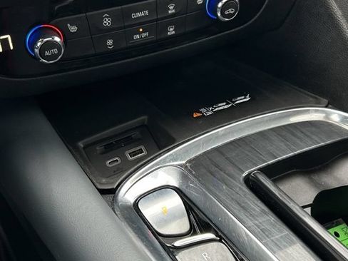 Used 2023 Buick Enclave Essence w/ Experience Buick Package FWD image 45