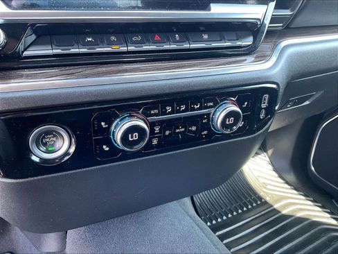 Used 2023 GMC Sierra 1500 Elevation image 25