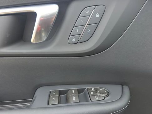 New 2026 Buick Enclave Preferred AWD/4WD image 25