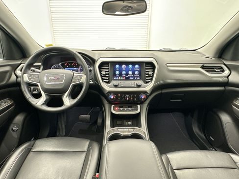 Certified 2023 GMC Acadia SLT w/ Elevation Edition AWD/4WD image 16