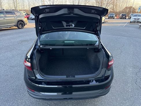 Certified 2025 Volkswagen Jetta S image 10