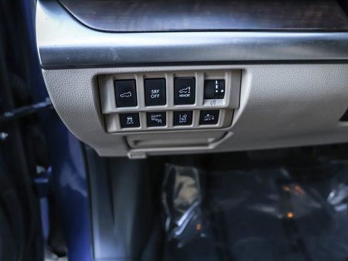 Used 2017 Subaru Outback 2.5i Limited image 16