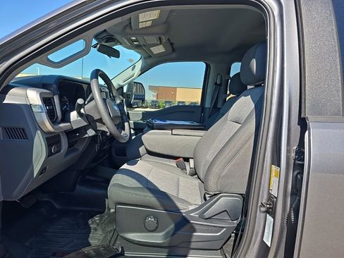 Used 2024 Ford F250 XL w/ STX Appearance Package AWD/4WD image 14