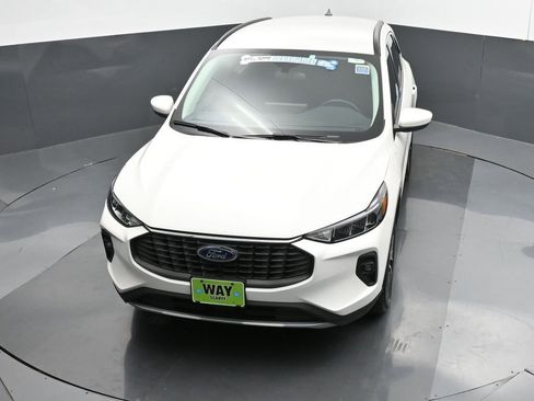 New 2024 Ford Escape SE image 35