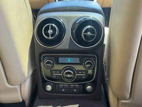 Used 2018 Jaguar XJ L Portfolio RWD image 8