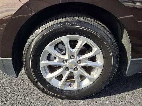 Used 2020 Chevrolet Equinox LT image 8