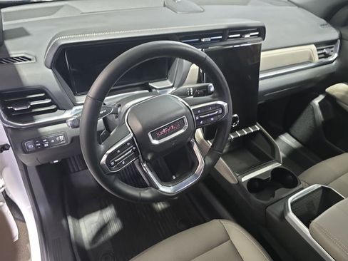 Used 2026 GMC Terrain Elevation w/ Elevation Premium Package AWD/4WD image 16
