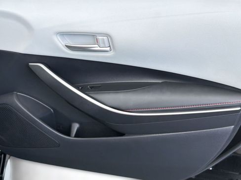 Certified 2024 Toyota Corolla SE FWD image 33