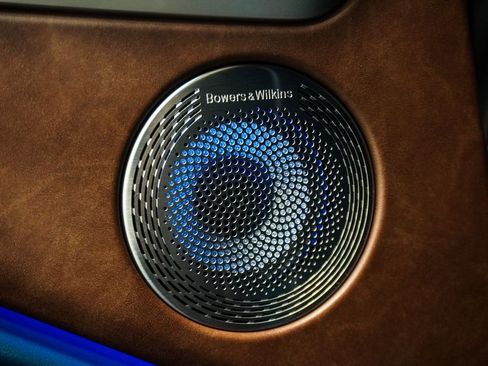 Used 2024 BMW XM image 10