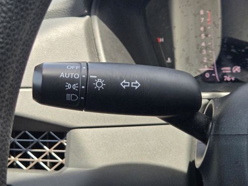 Used 2025 Honda Accord SE image 25