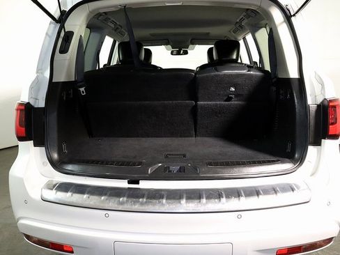 Used 2019 INFINITI QX80 Luxe image 32