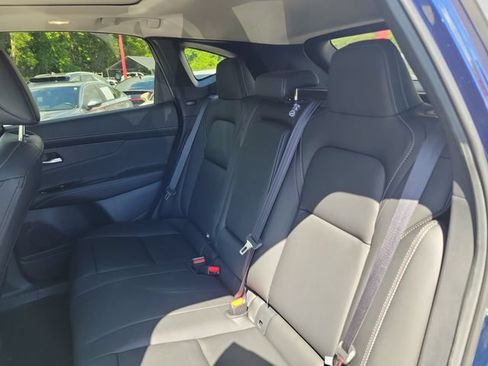 Certified 2025 Nissan Murano SL w/ Cargo Package AWD/4WD image 12