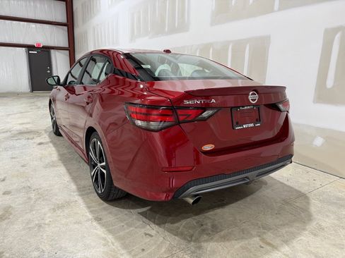 Used 2023 Nissan Sentra SR w/ Electronics Package image 5