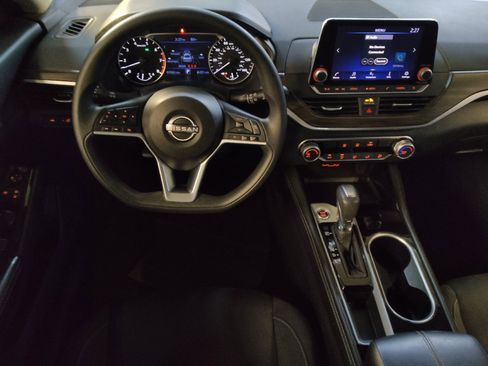 Used 2023 Nissan Altima 2.5 SV FWD image 22