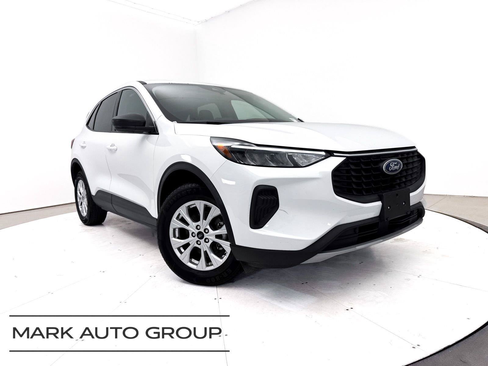 Used 2024 Ford Escape Active AWD/4WD image 1